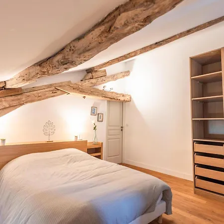 Les Ecures 1 Champagne-et-Fontaine