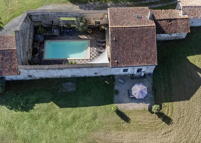 Les Ecures 1 Casa vacanze