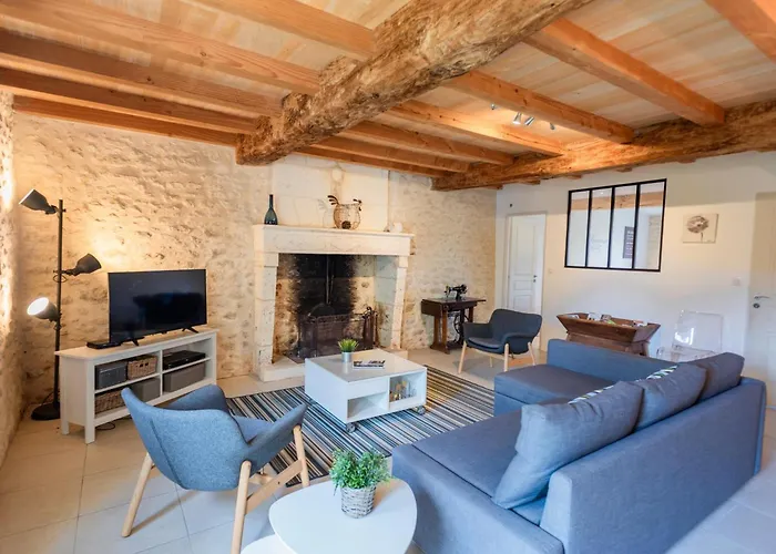 Les Ecures 1 Casa vacanze Champagne-et-Fontaine